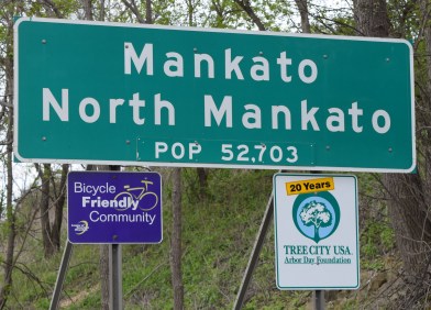Mankato-North-Mankato-green-signage-cropped